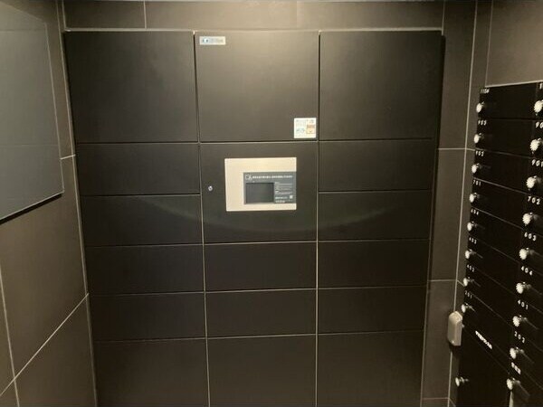  メイクスWアート金山ウエスト