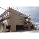 シャルマン赤坪の外観