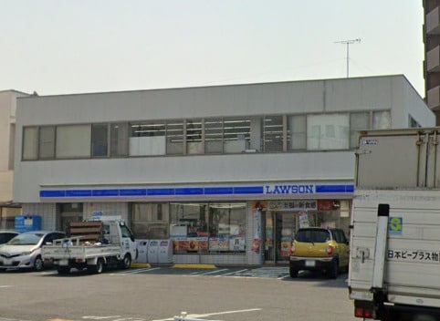 ローソン 名東社台店(コンビニ)まで468m オオタ上菅ビル
