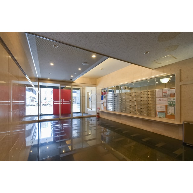  Gramercy Shirakawa Koen