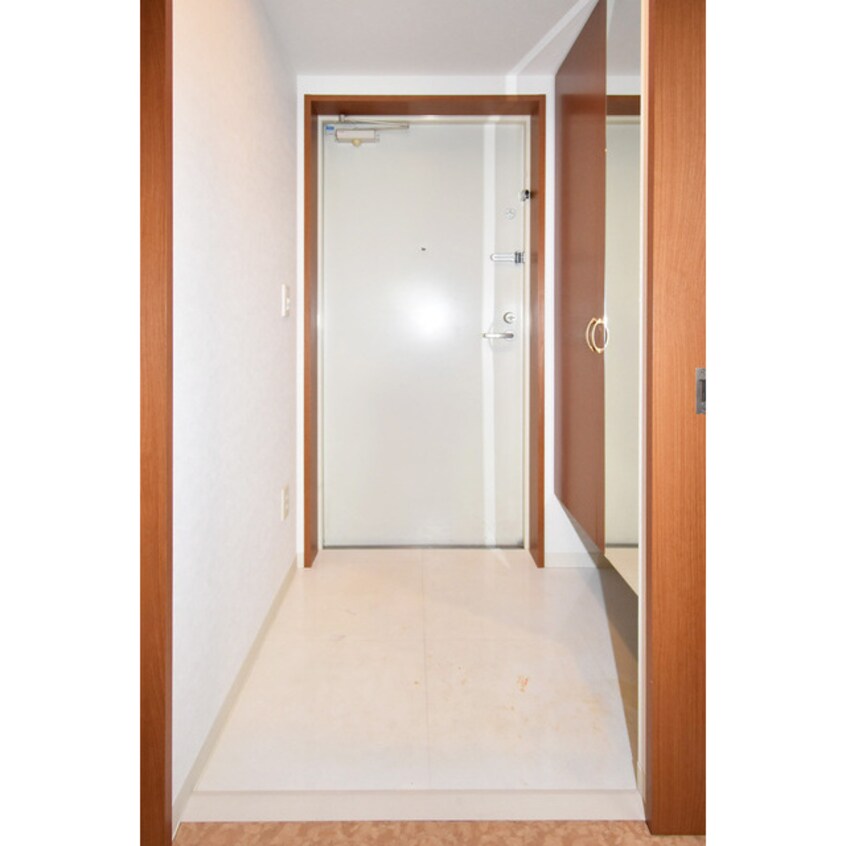  Gramercy Shirakawa Koen