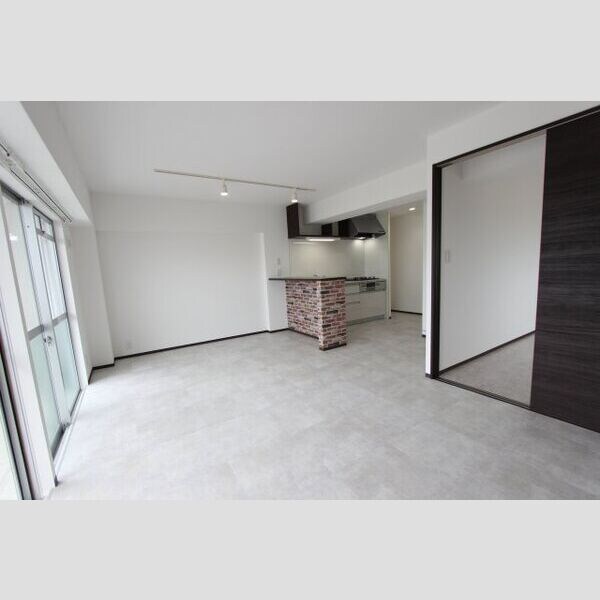  名古屋臨海高速鉄道<あおなみ線>/荒子川公園駅 徒歩18分 7階 築35年