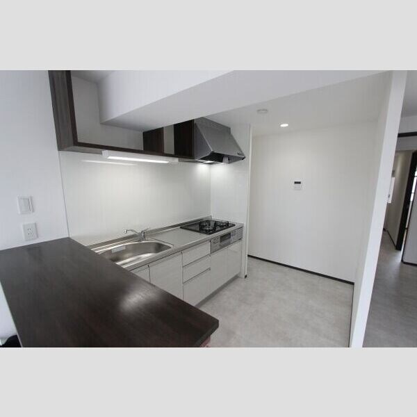  名古屋臨海高速鉄道<あおなみ線>/荒子川公園駅 徒歩18分 7階 築35年