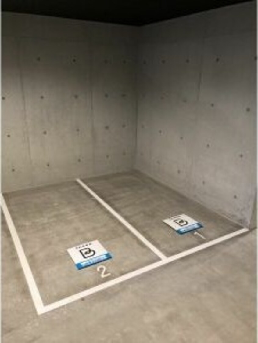  名古屋市営地下鉄桜通線/吹上駅 徒歩5分 2階 築8年