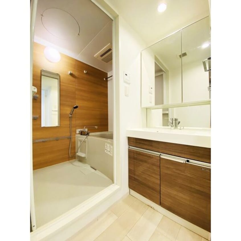  名古屋市営地下鉄桜通線/吹上駅 徒歩5分 2階 築8年