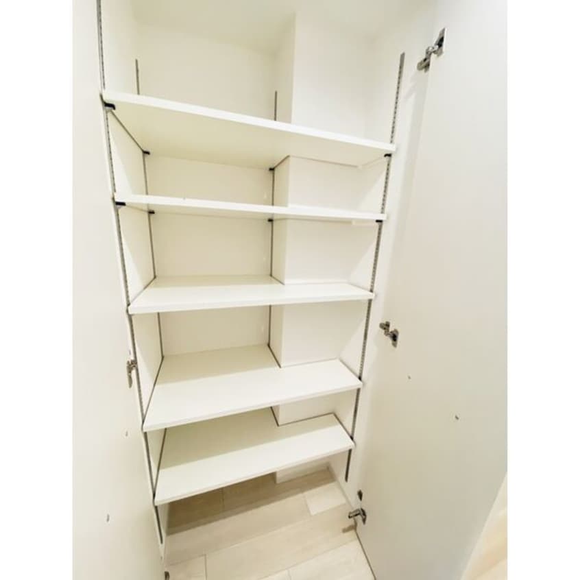  名古屋市営地下鉄桜通線/吹上駅 徒歩5分 2階 築8年