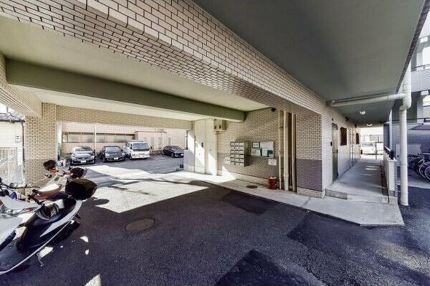  ラフォーレ岩塚