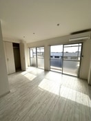  セントラル川名