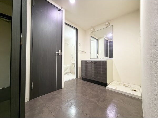  スリーアイランドタワー葵