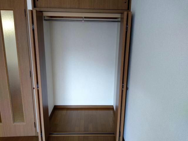 写真、間取図面などが現況と異なる場合は現況優先となります。 名鉄常滑線・空港線/名和駅 徒歩10分 2階 築23年