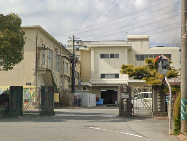 東浦町立東浦中学校(中学校/中等教育学校)まで508m 武豊線/石浜駅 徒歩9分 2階 築23年