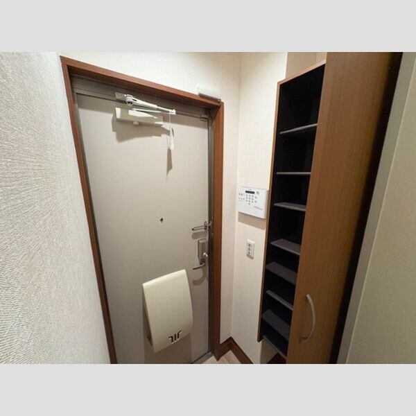  東海道本線/刈谷駅 バス28分日高2丁目下車:停歩10分 2階 築10年