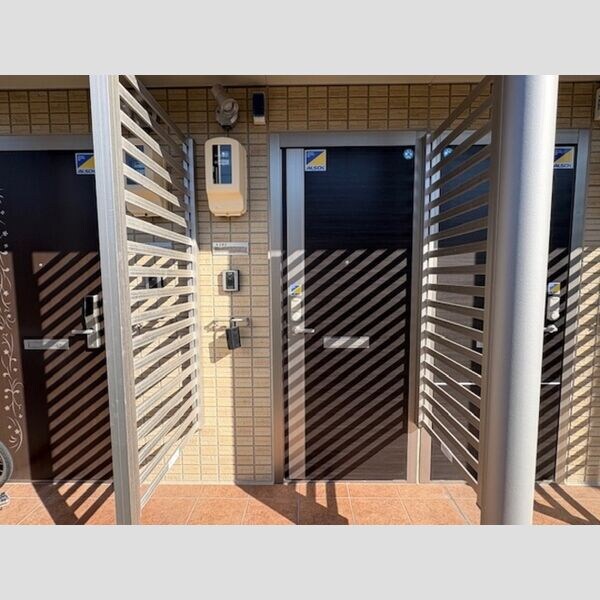  東海道本線/刈谷駅 バス28分日高2丁目下車:停歩10分 2階 築10年