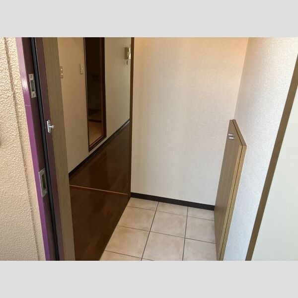  カーサコモダ新舞子　B