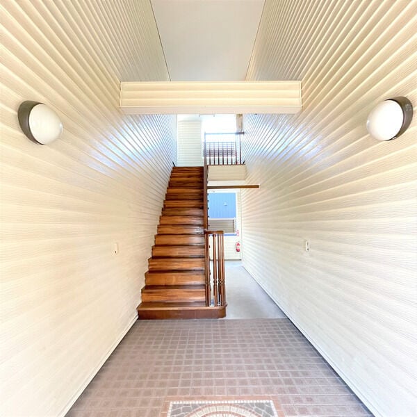  ユーハイツパーシモン