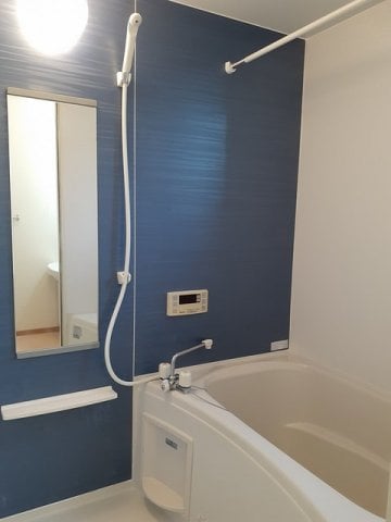 コンパクトで使いやすいお風呂です 名鉄常滑線・空港線/多屋駅 徒歩13分 1階 築17年