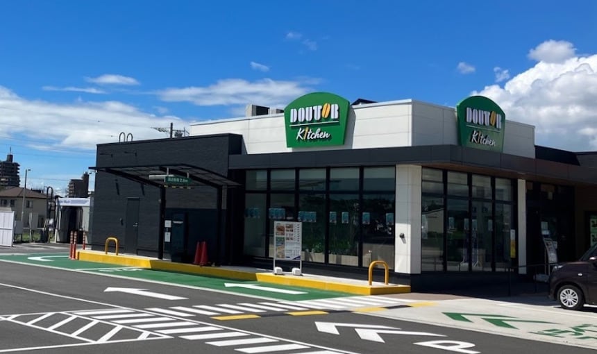 ドトールキッチン EneJet東海加木屋店(カフェ)まで607m フィオーレ・メイ