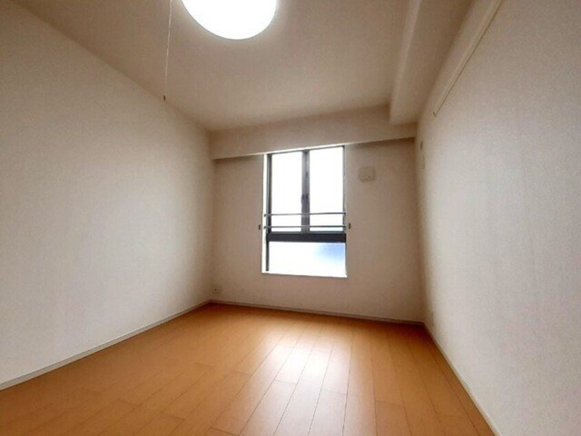  サニーアベニュー