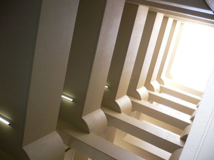  岩井橋ロイヤルハイツ