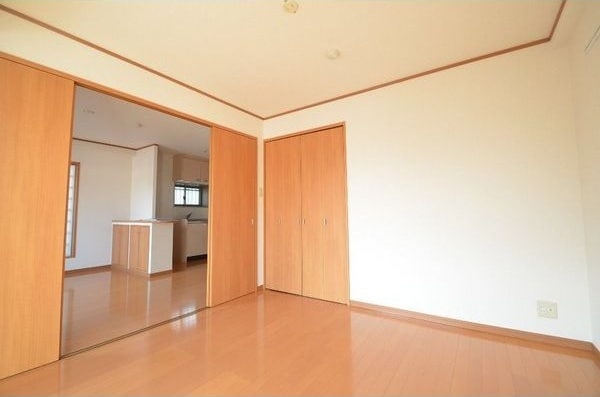  フローレス・コート