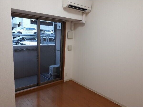  リアライズ代官町