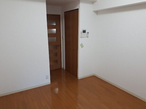  リアライズ代官町