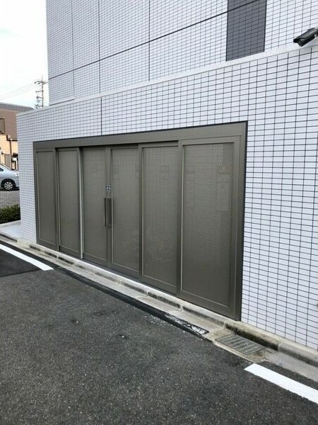  プログレッソ八田