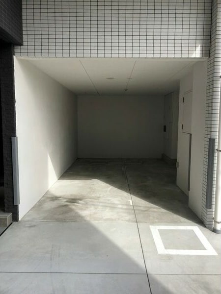  プログレッソ八田