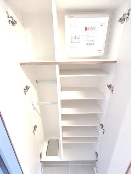  ブランシエスタ泉