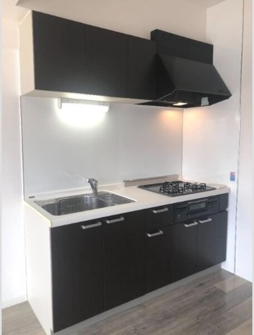 ※写真は同じマンションの違う部屋のものになります。 パラシオン車道東館