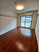  レスカール千代田