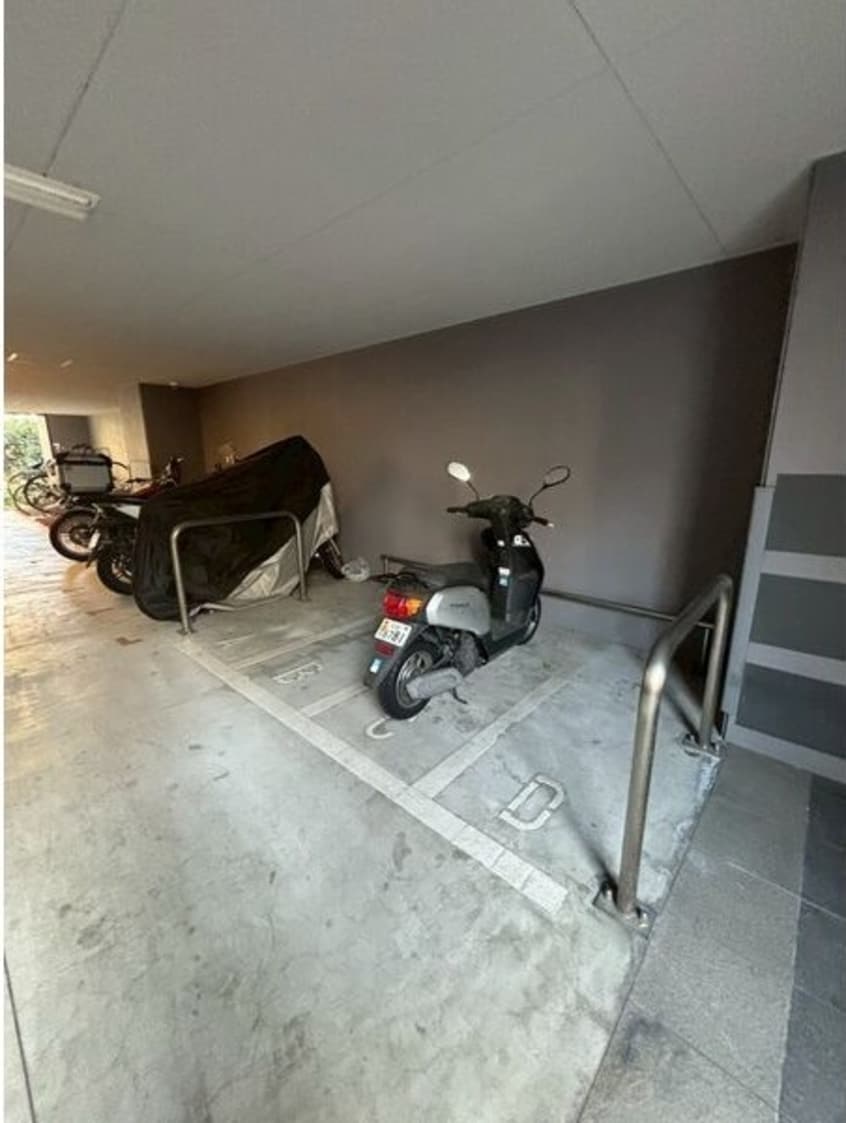  プレサンスTHE栄