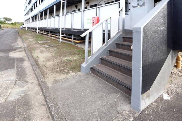  ビレッジハウス藤島6号棟