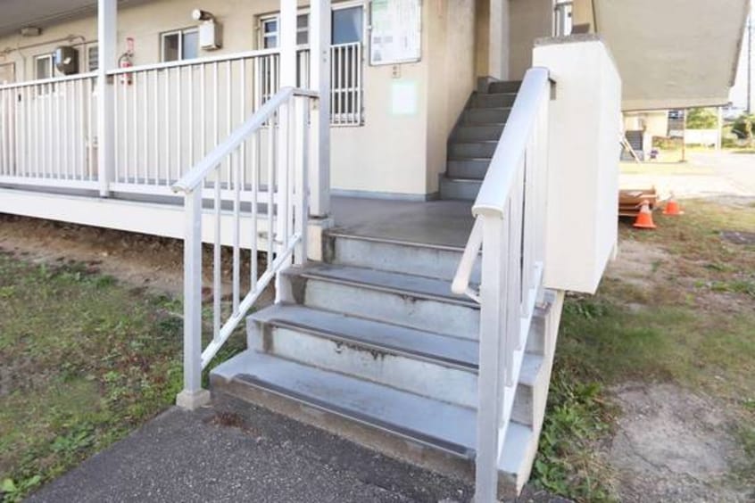  ビレッジハウス富木島6号棟