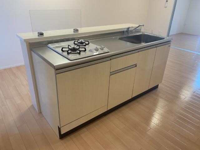 キッチン ラピス　ワイ