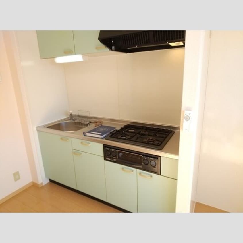  リビングタウン榎戸　C