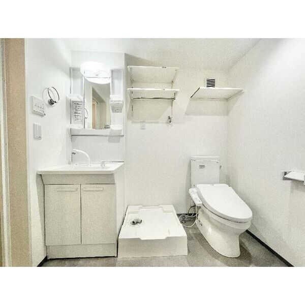  名古屋市営地下鉄東山線/藤が丘駅 徒歩9分 2階 築3年