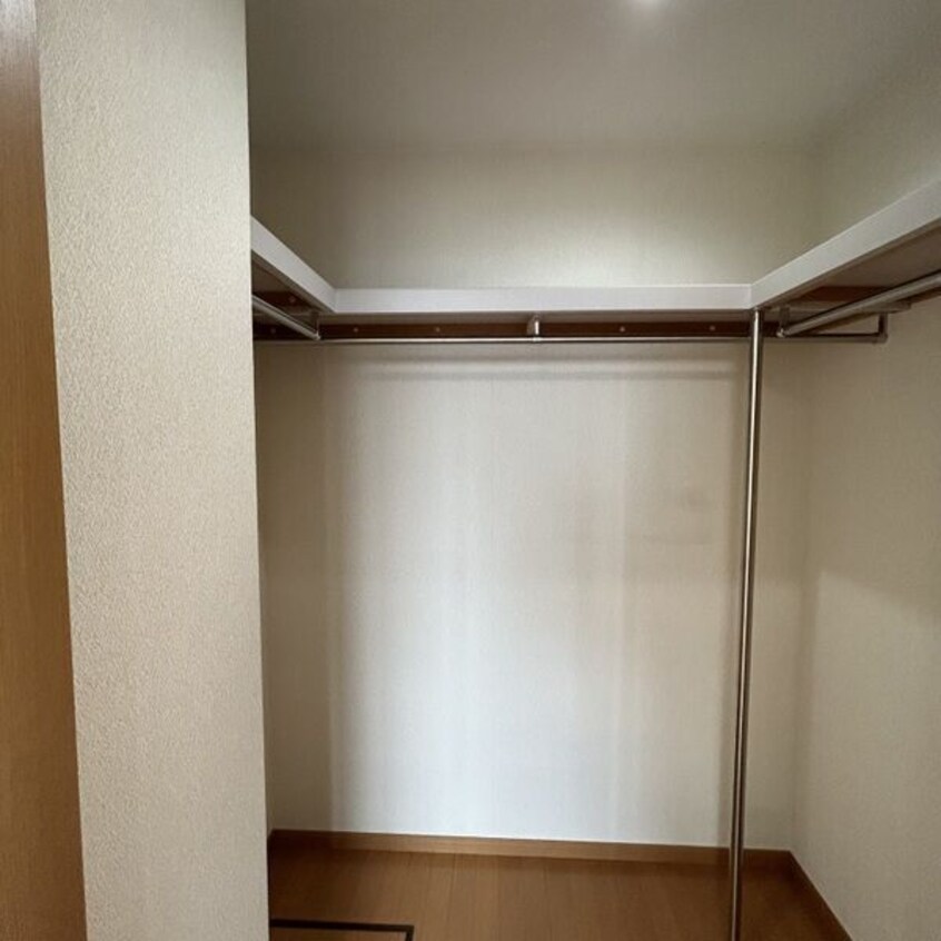  名古屋市営地下鉄東山線/星ヶ丘駅 バス10分市バス高針口下車:停歩5分 4階 築20年