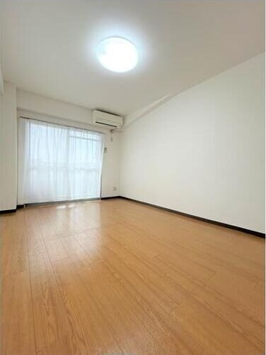  ドミール佐久間