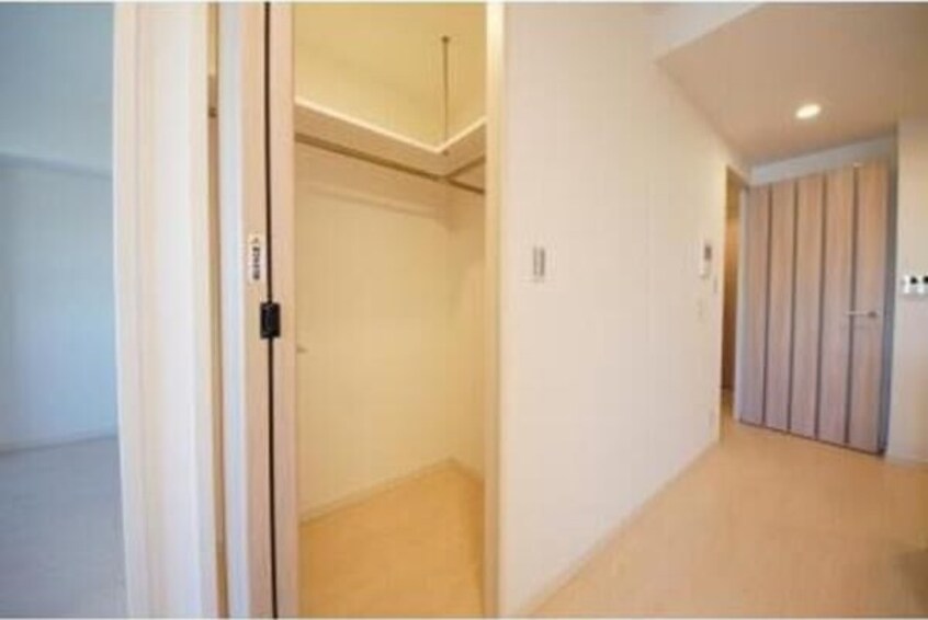  名古屋市営地下鉄東山線/伏見駅 徒歩4分 5階 築9年