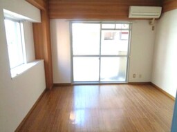 ※写真は同じマンションの違う部屋のものになります。