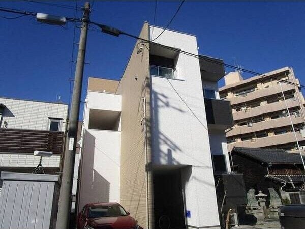  名古屋市営地下鉄名城線/熱田神宮伝馬町駅 徒歩9分 1階 築9年