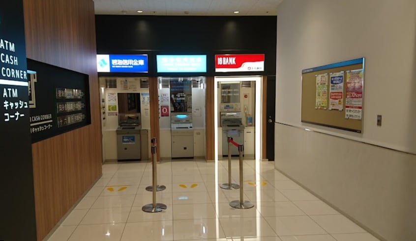 十六銀行 RASPA太田川 325m 名鉄常滑線・空港線/太田川駅 徒歩6分 4階 築18年