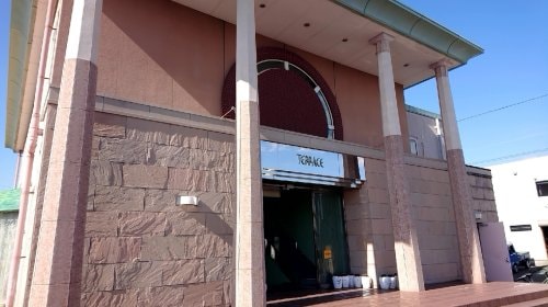 テラス(その他飲食（ファミレスなど）)まで1066m 名鉄河和線/青山駅 徒歩4分 1階 築16年