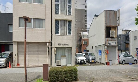 よぞら(その他飲食（ファミレスなど）)まで186m ツルミビル