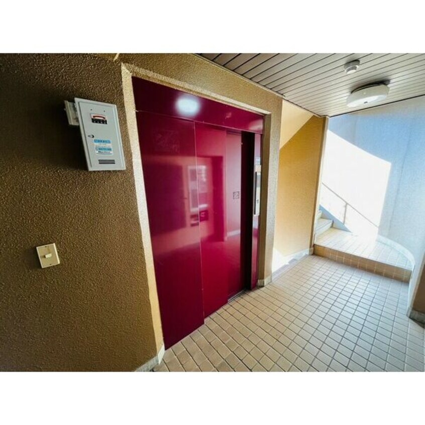  名古屋市営地下鉄鶴舞線/原駅 徒歩7分 9階 築39年