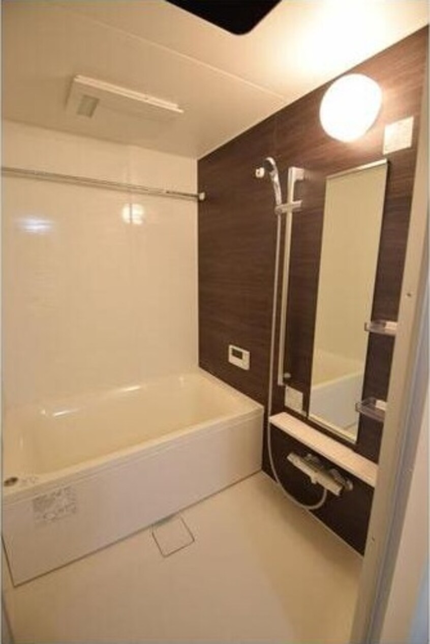  クレストタワー栄