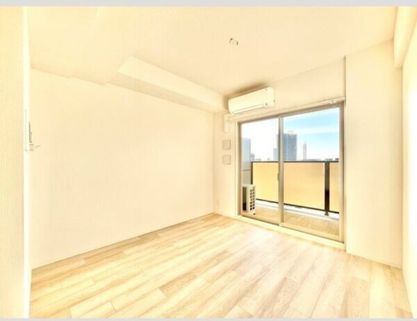  エスリード上前津LIVIA