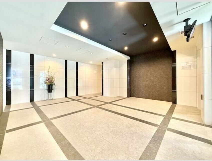  エスリード上前津LIVIA