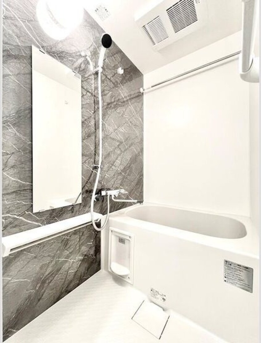  エスリード上前津LIVIA